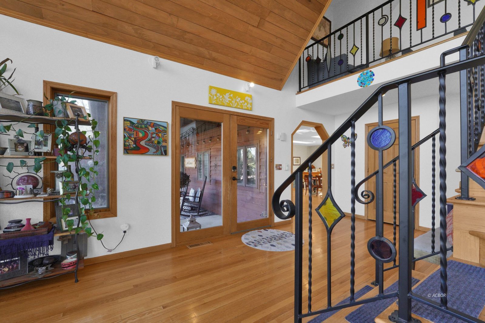 11425 Peach Ridge Rd Property Photo 2