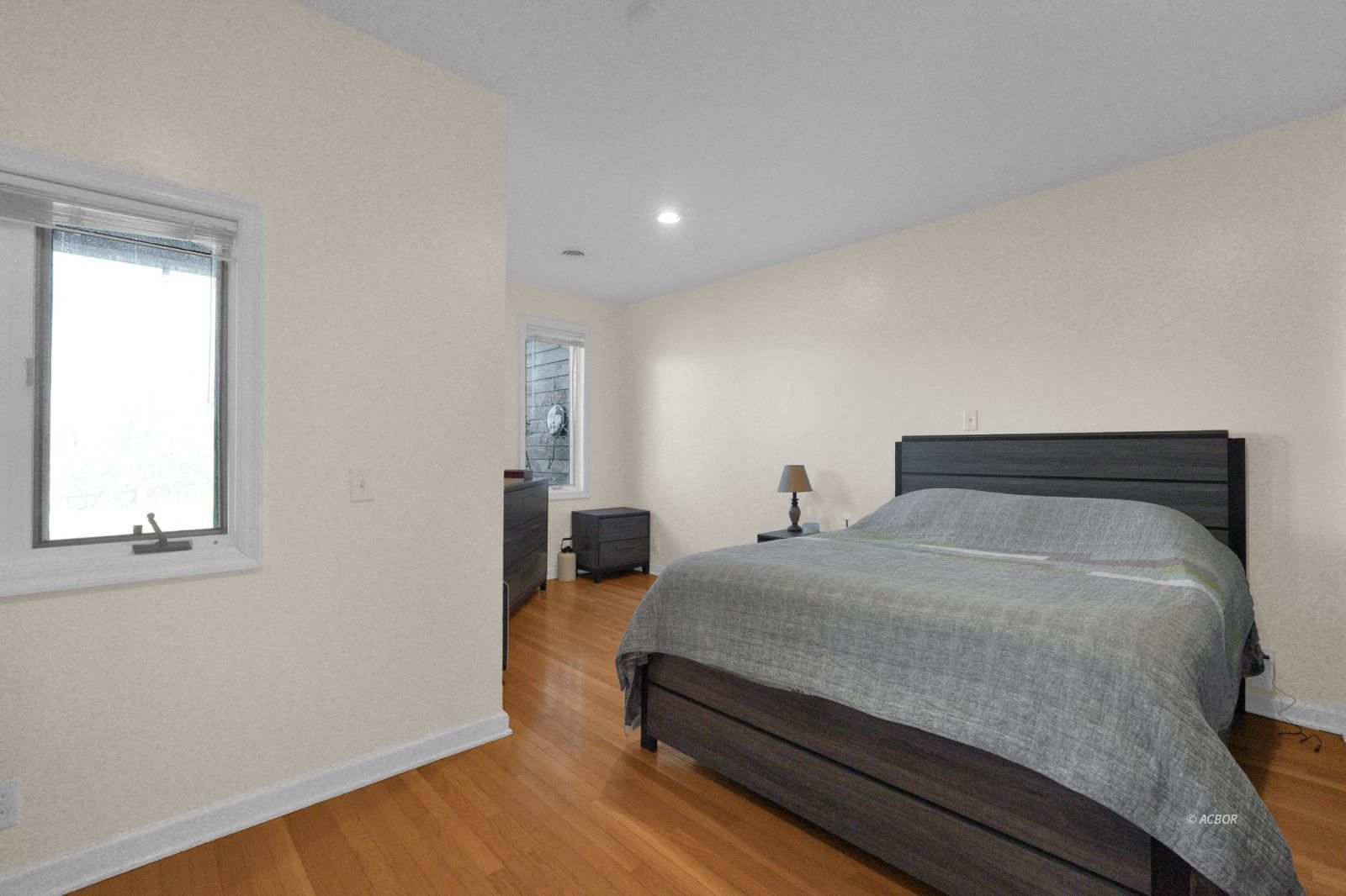 11425 Peach Ridge Rd Property Photo 19