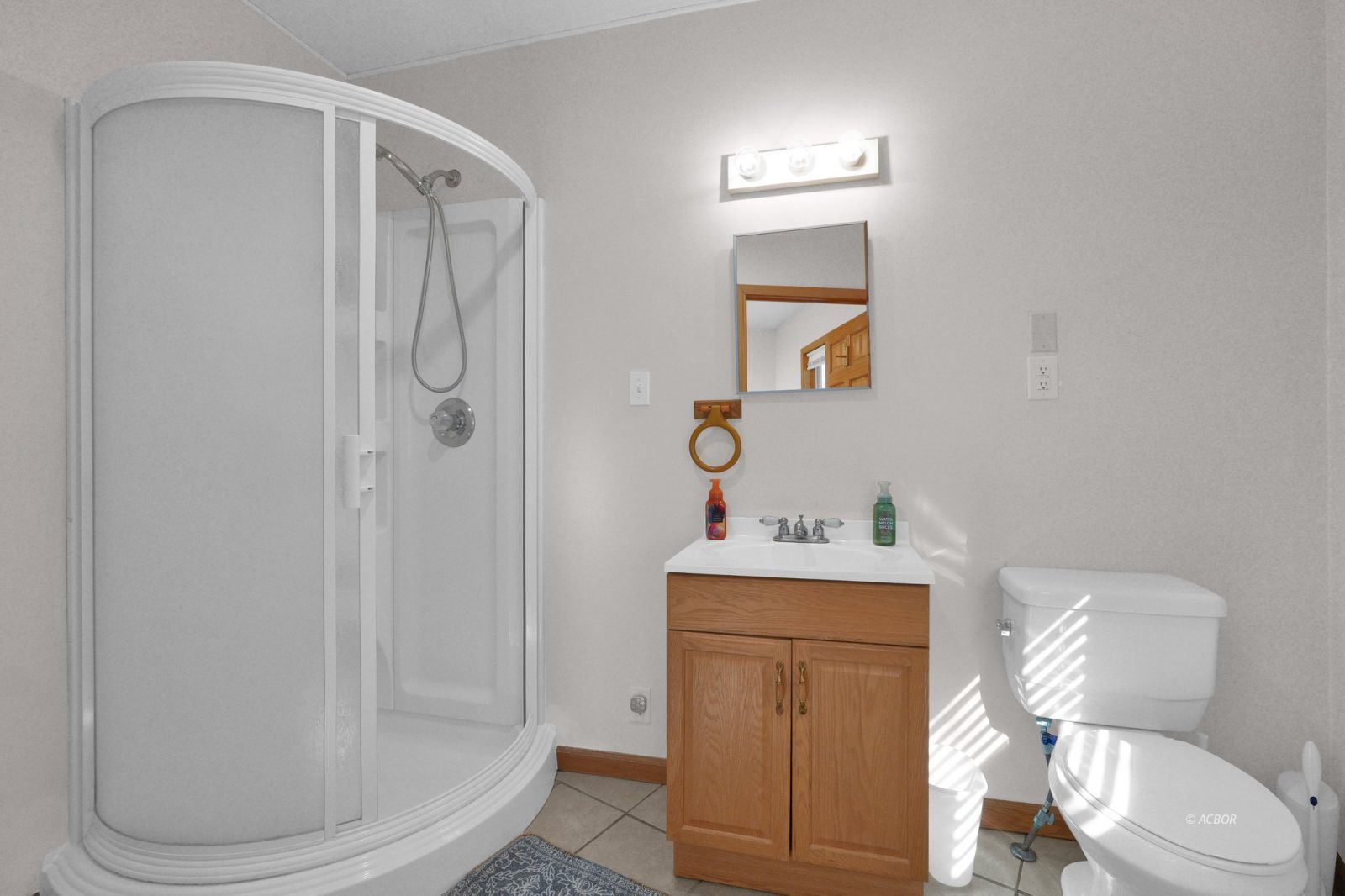 11425 Peach Ridge Rd Property Photo 26