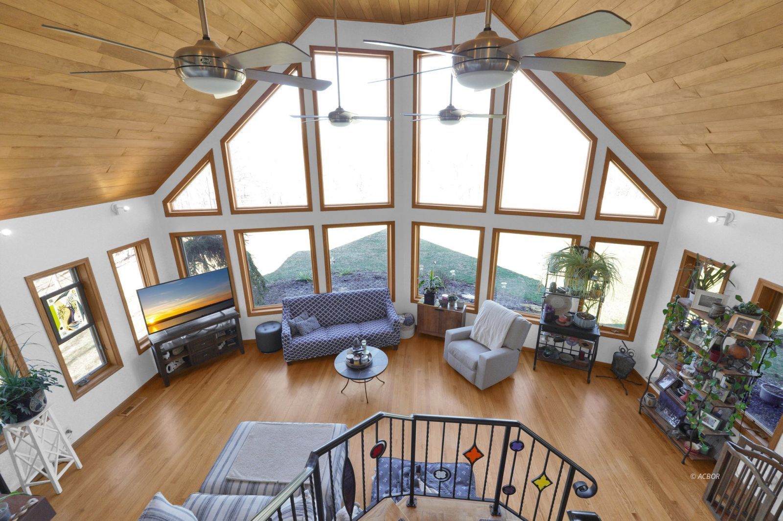 11425 Peach Ridge Rd Property Photo 40