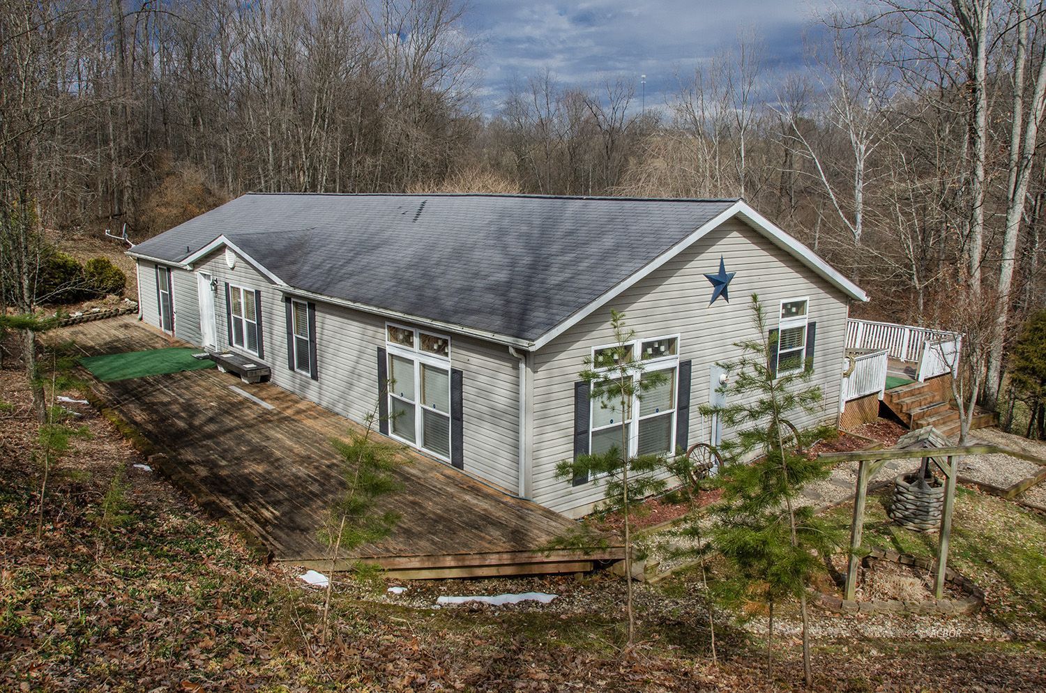 21700 Varner Rd Property Photo 1