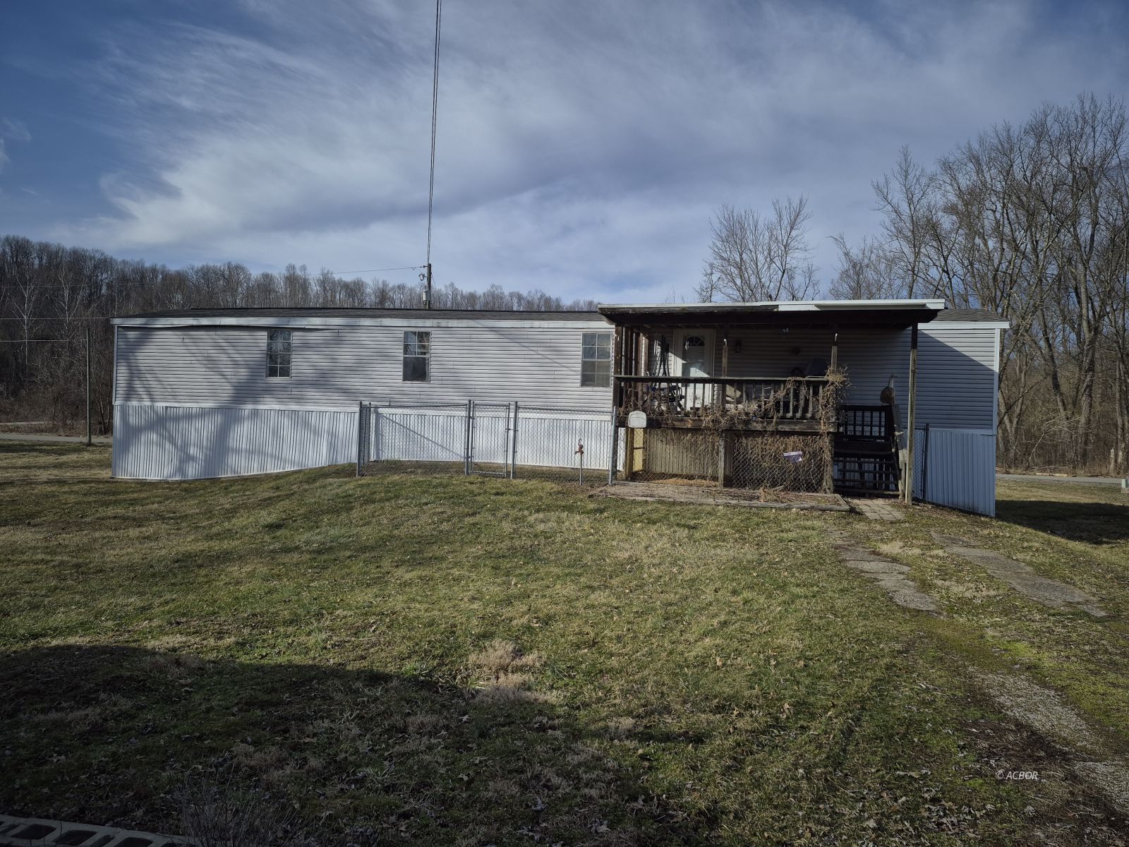 6 Spring St Property Photo 1