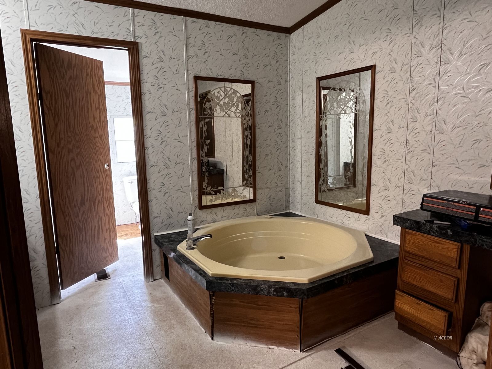 2776 Sr 144 Property Photo 12