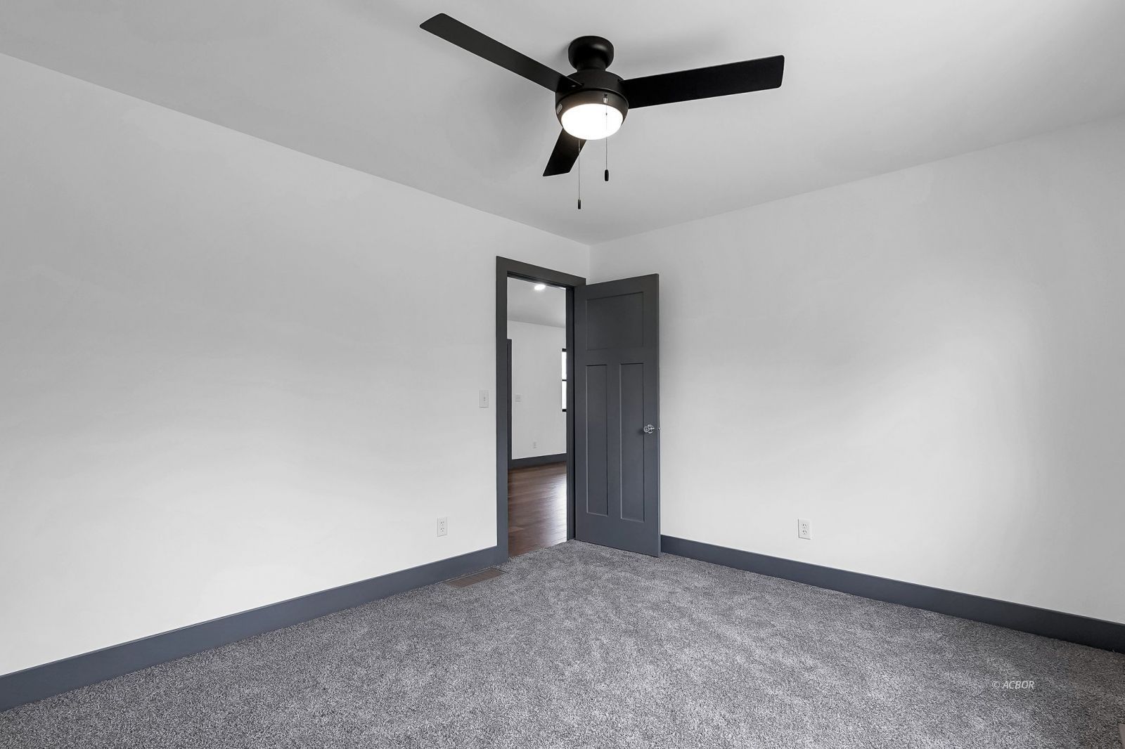 7624 Edria Ln Property Photo 16