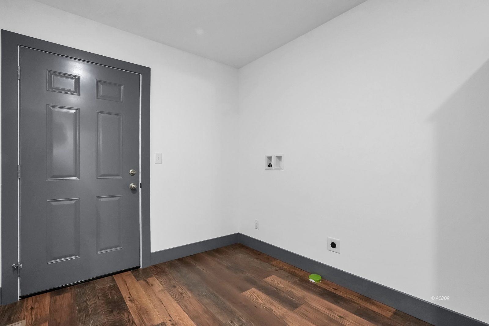 7624 Edria Ln Property Photo 18