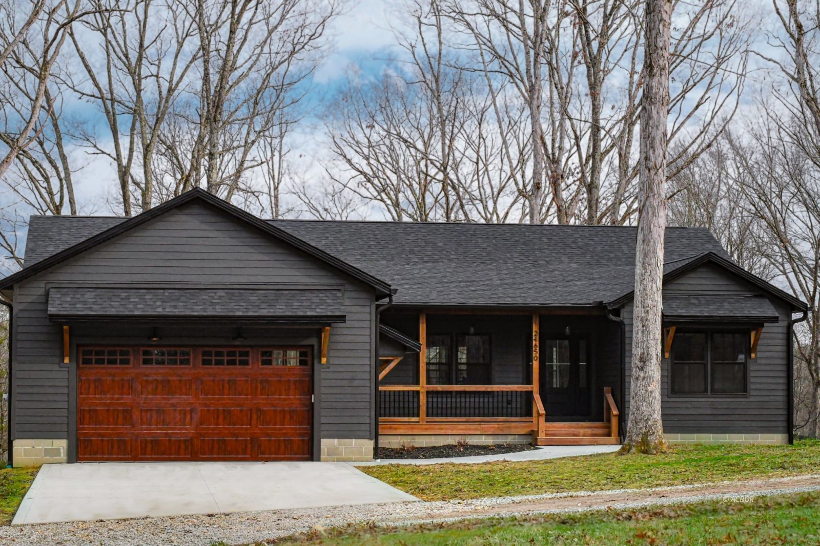 21650 Lake Rd Property Photo