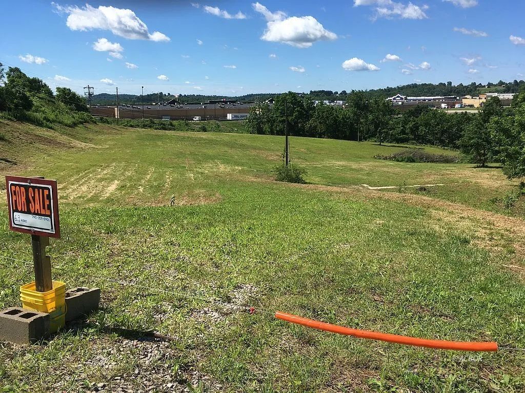 50590 National Road E. Property Photo 1