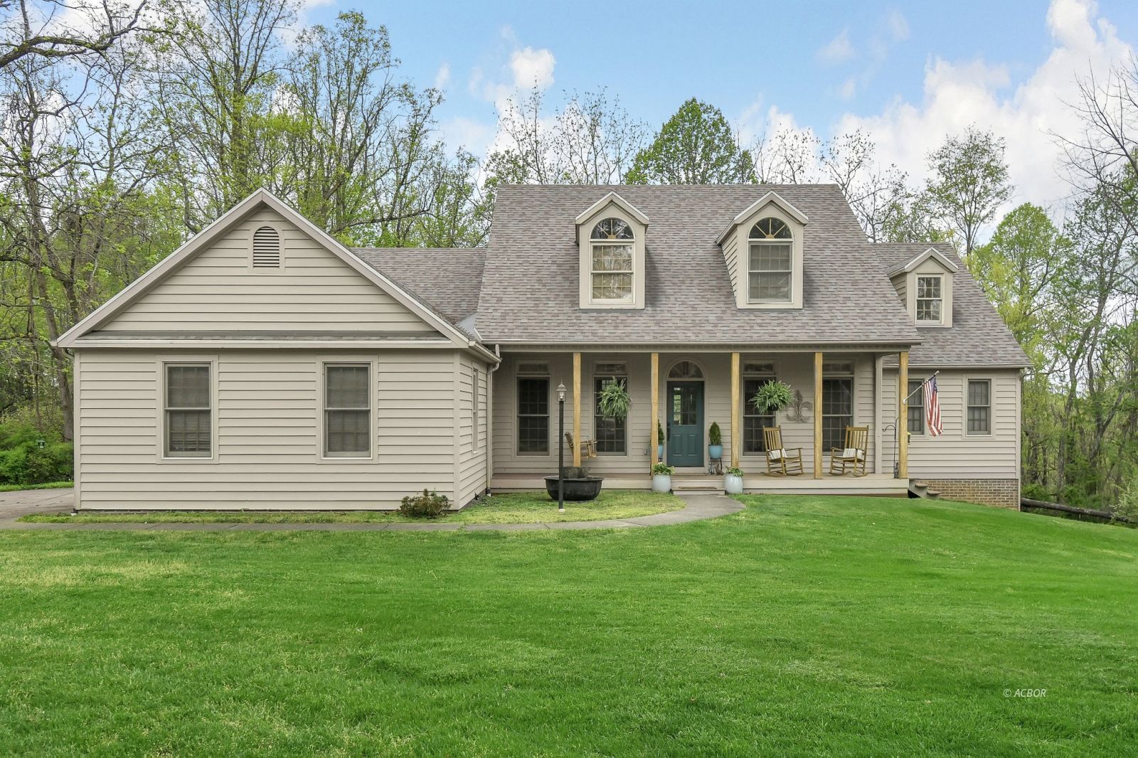 7255 Angel Ridge Rd Property Photo 4