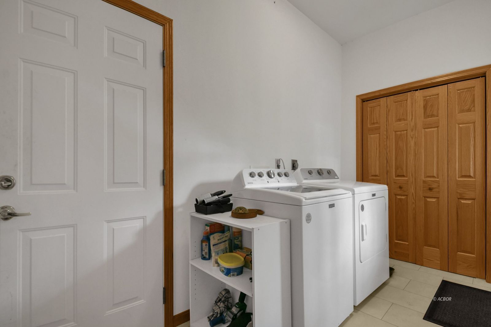 7255 Angel Ridge Rd Property Photo 28