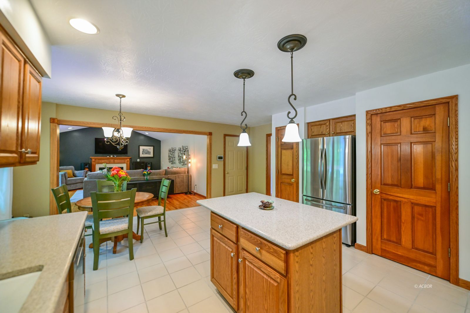 7245 Edgewood Ln Property Photo 10