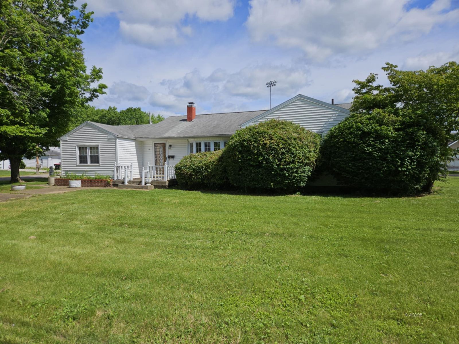 36 Johnson Rd Property Photo 1