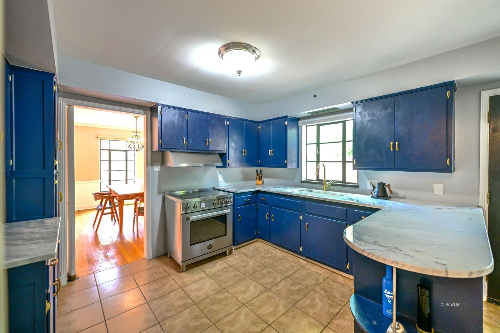 1 Northwood Dr Property Photo 7
