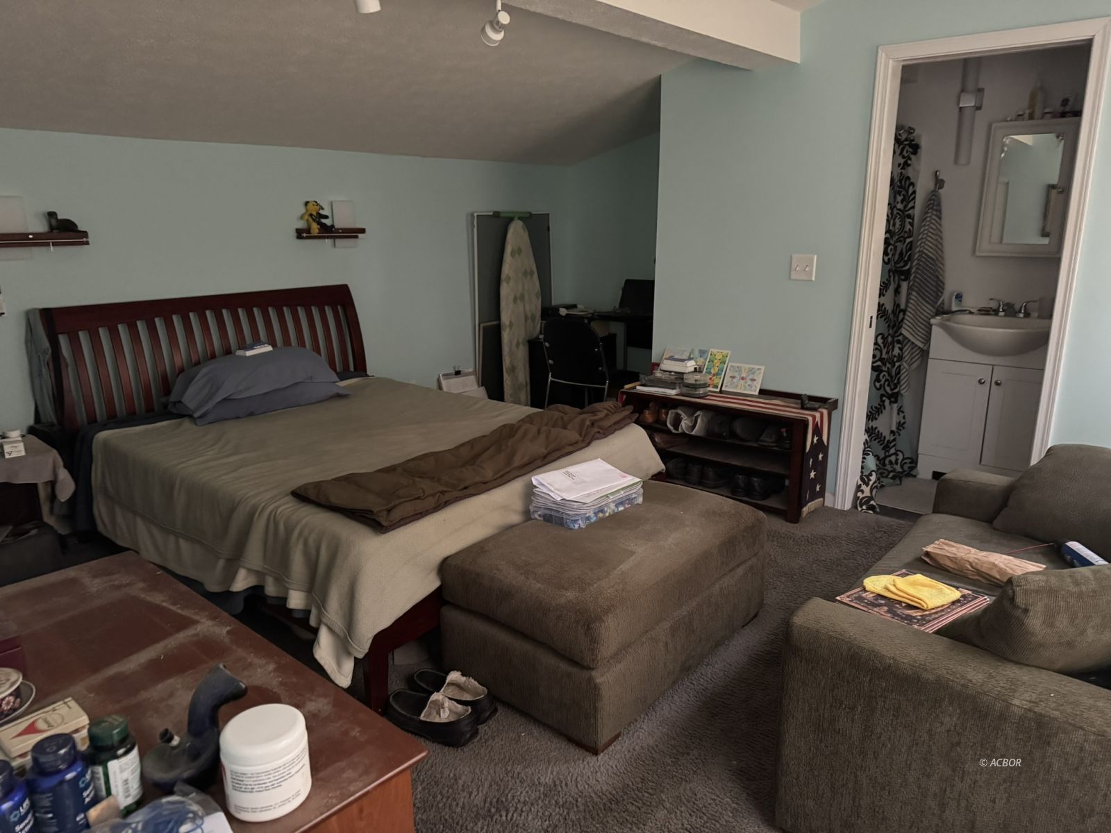 30 Hanlin Ave Property Photo 17