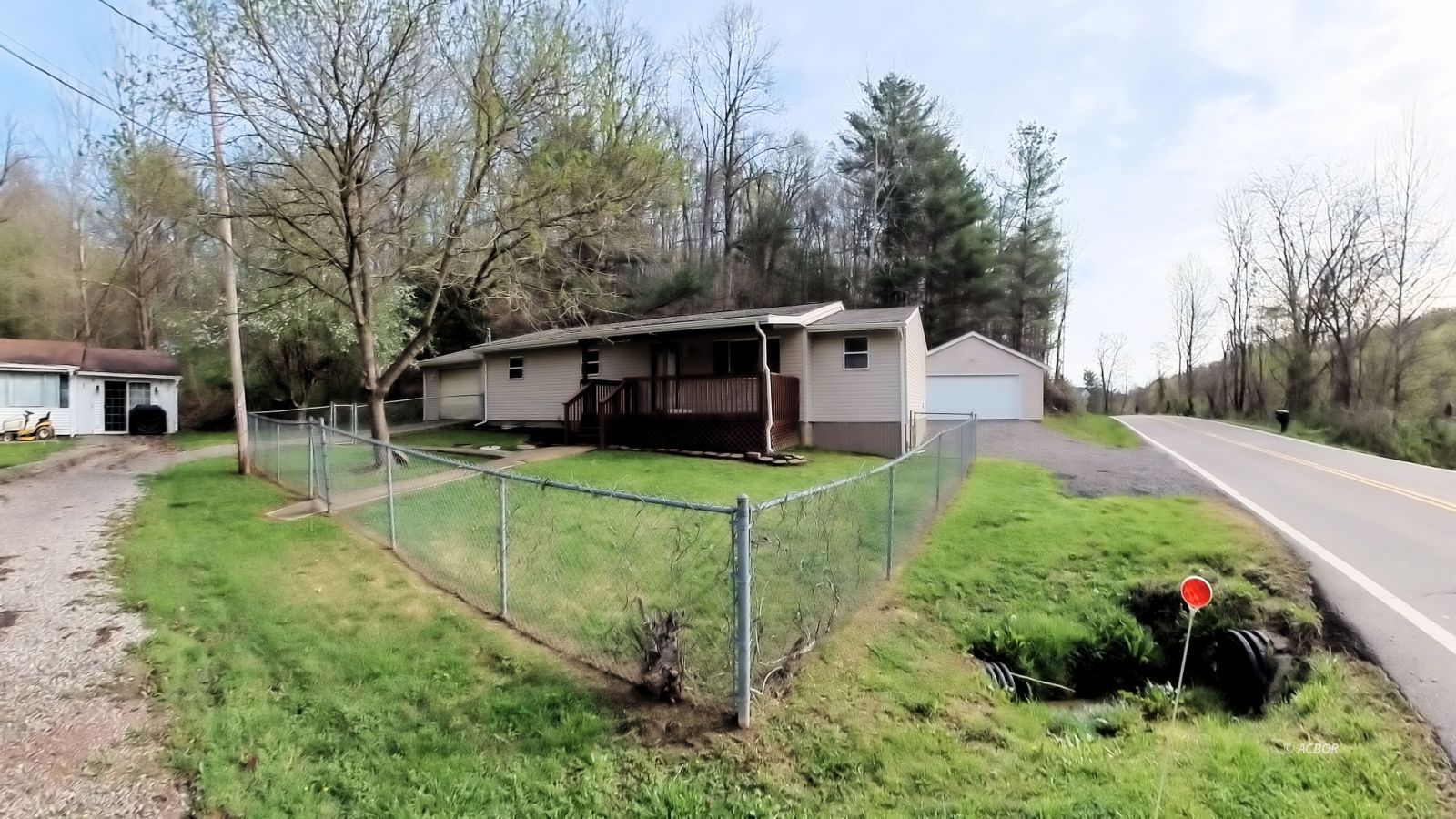 11685 State Route 691 Property Photo 1