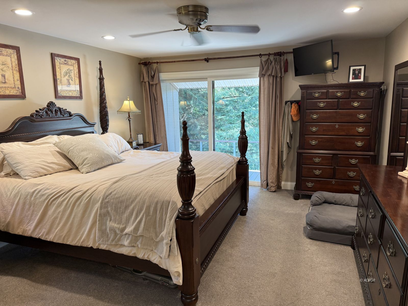 8488 Windfall Ridge Road Property Photo 15
