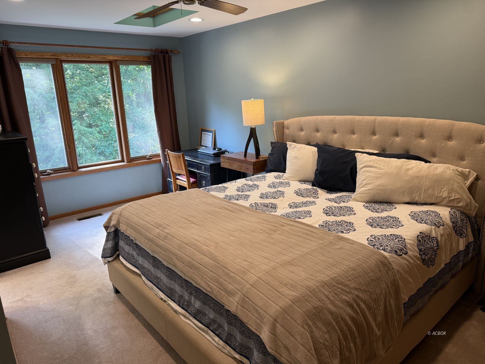 8488 Windfall Ridge Road Property Photo 17