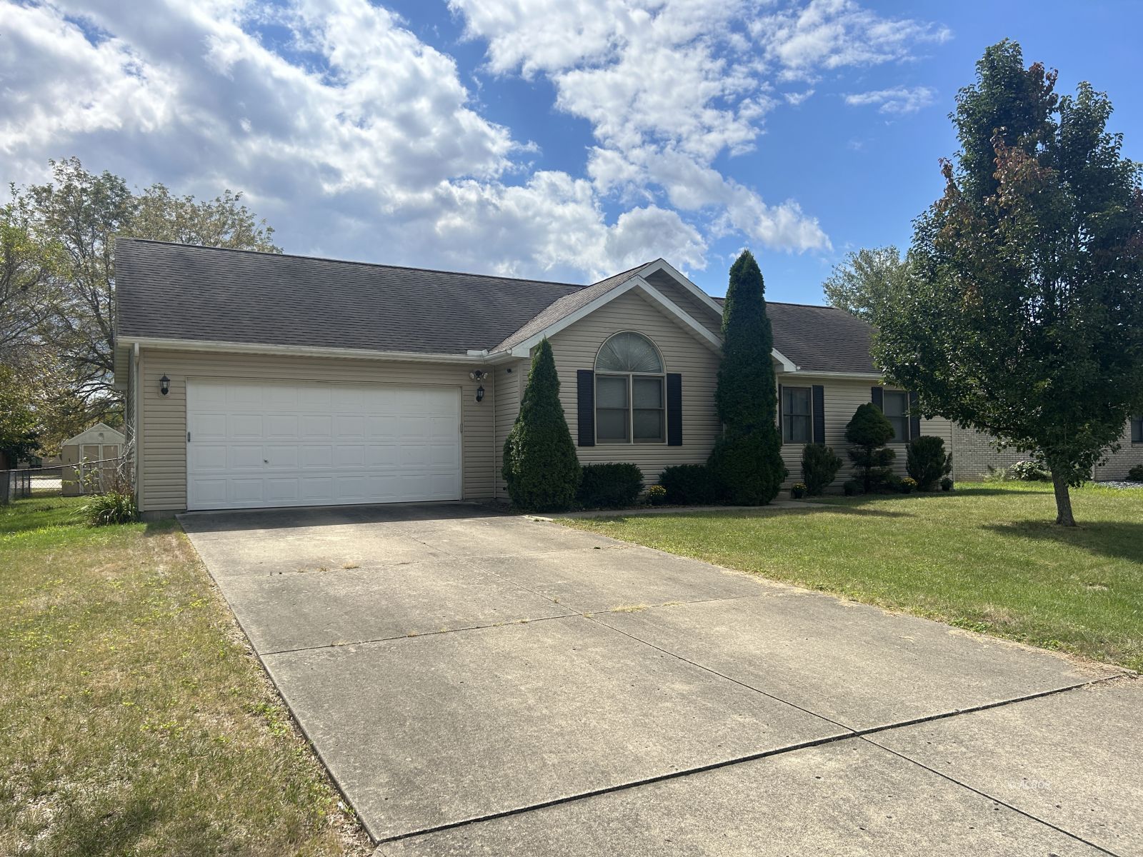 11676 Channingway Blvd Property Photo 1