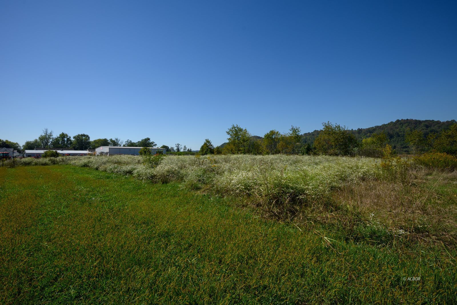 2 Commerce Dr. Property Photo 4