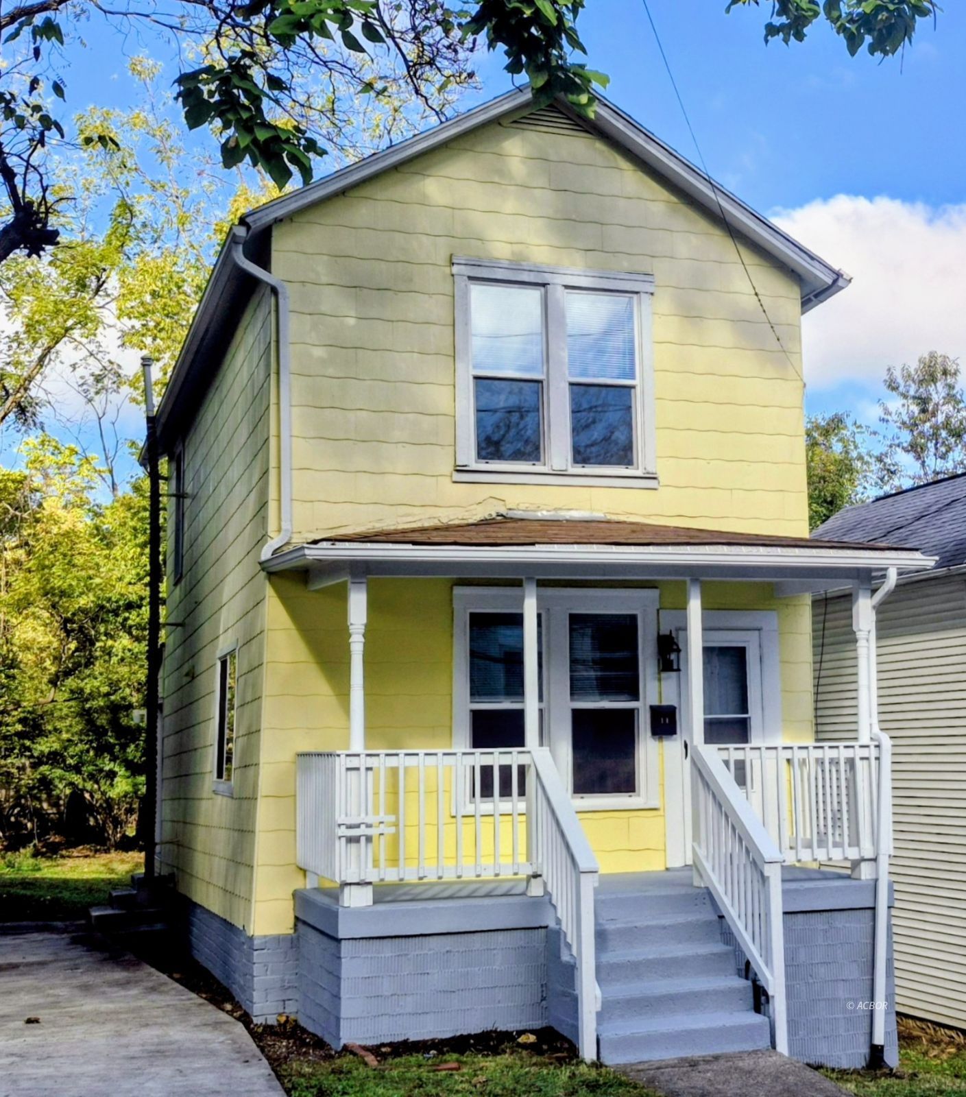 11 Walker St Property Photo 1