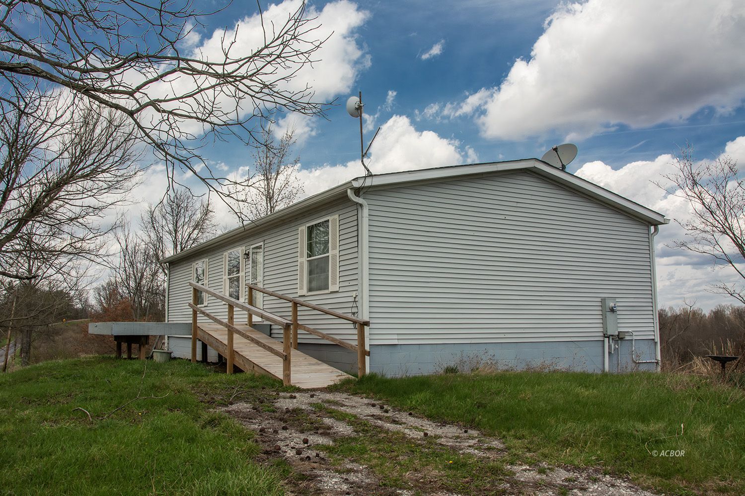 14494 Keirns Rd Property Photo 1