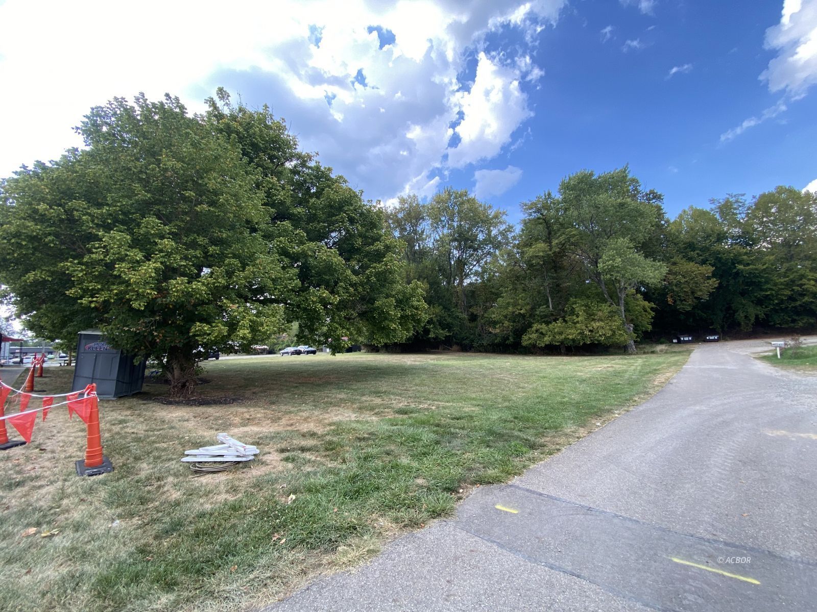 Blue Line Dr Property Photo 15