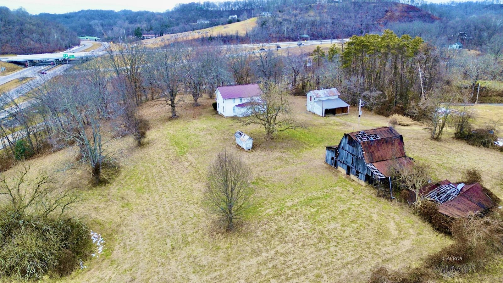 34114 Fairgrounds Rd Property Photo 1