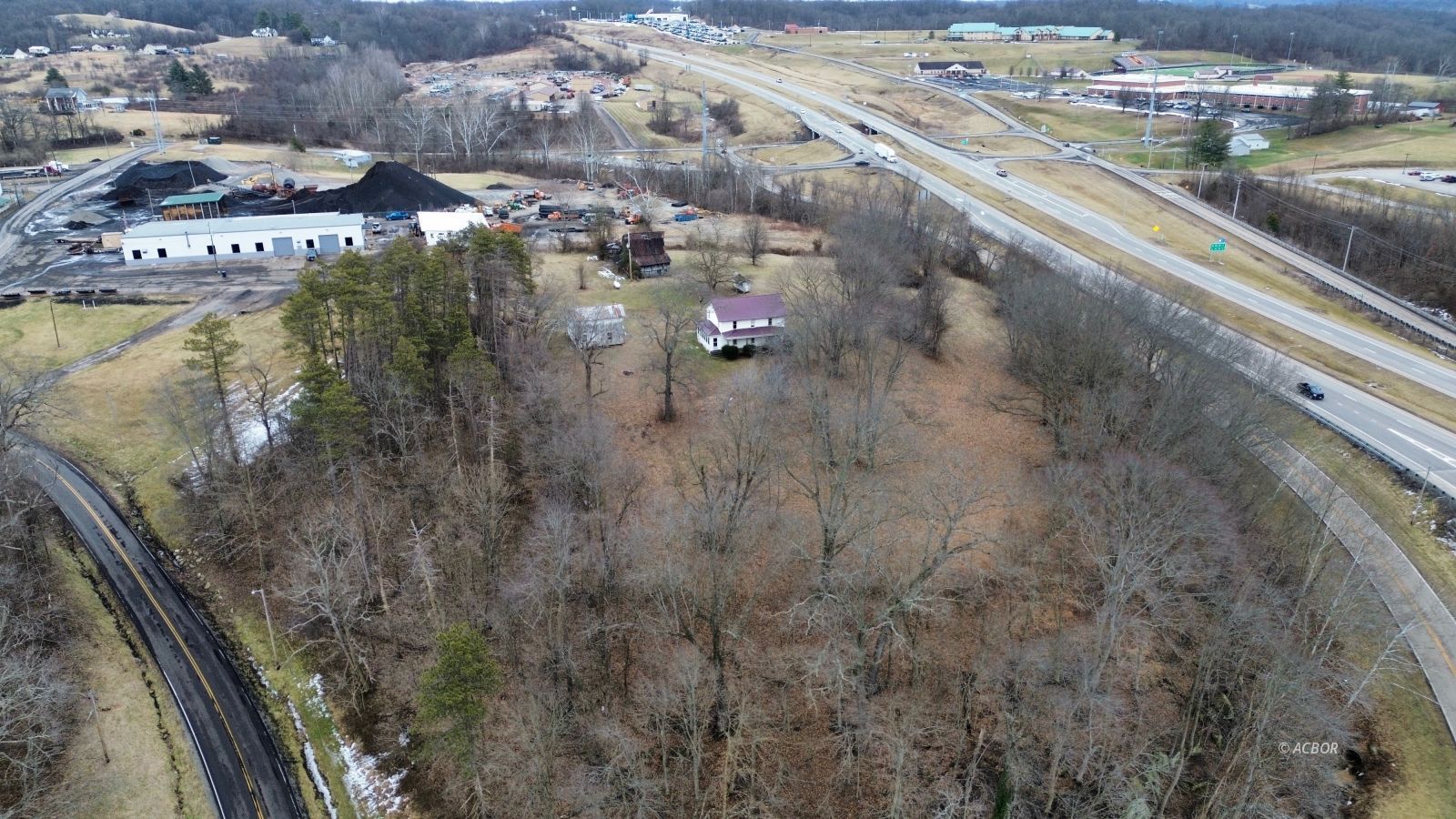 34114 Fairgrounds Rd Property Photo 2