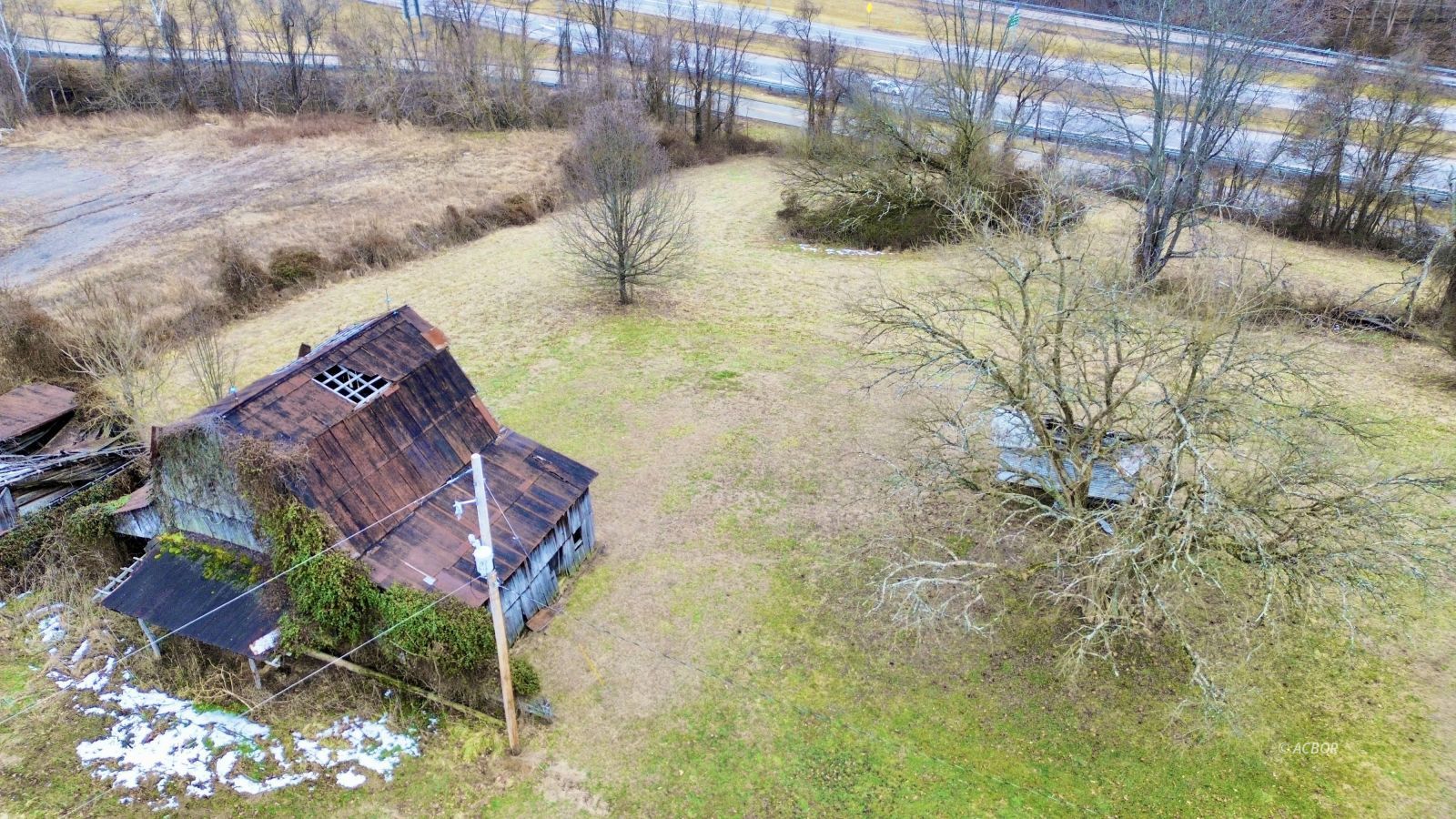 34114 Fairgrounds Rd Property Photo 5