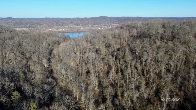 Wells Run Rd Property Photo 1