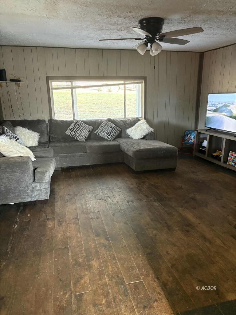 3988 Us Highway 35 Property Photo 16