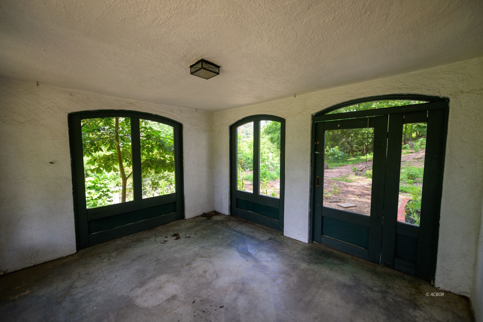 1 Northwood Dr Property Photo 28
