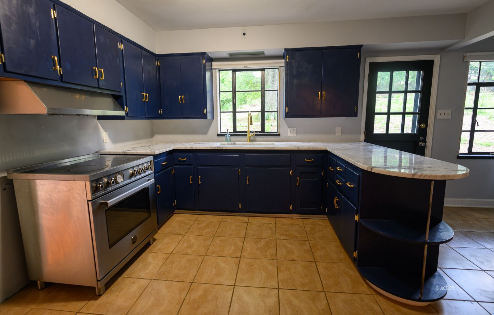 1 Northwood Dr Property Photo 29