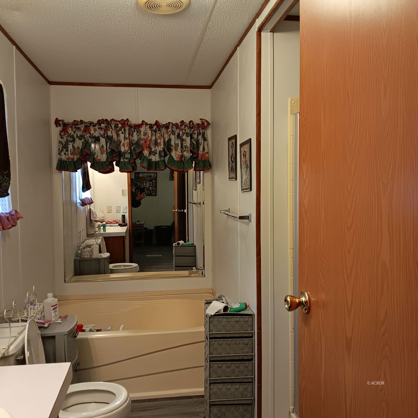 13 Dew St Property Photo 10