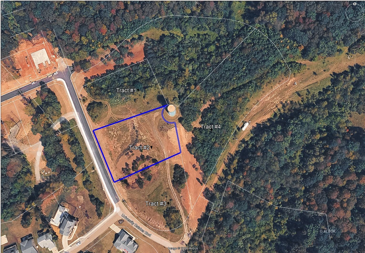 Broadmoor Ct Property Photo 4