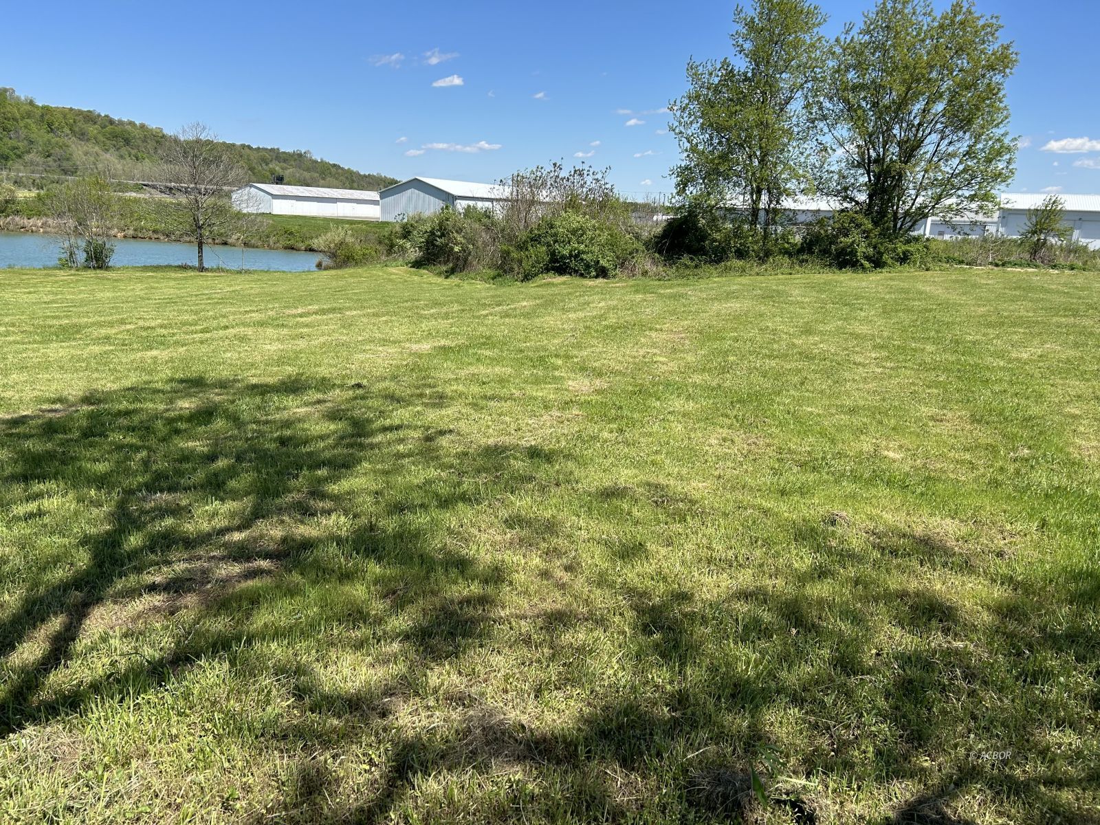 Commerce Dr. Property Photo 9