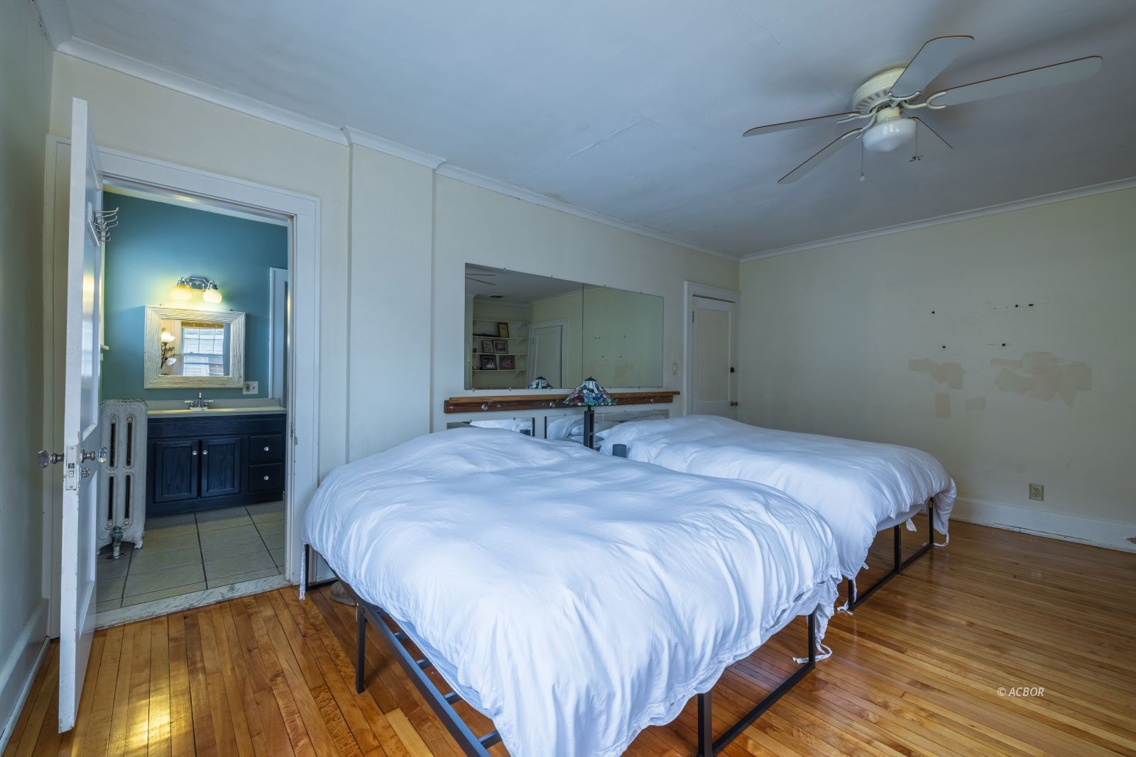 171 E State St Property Photo 39