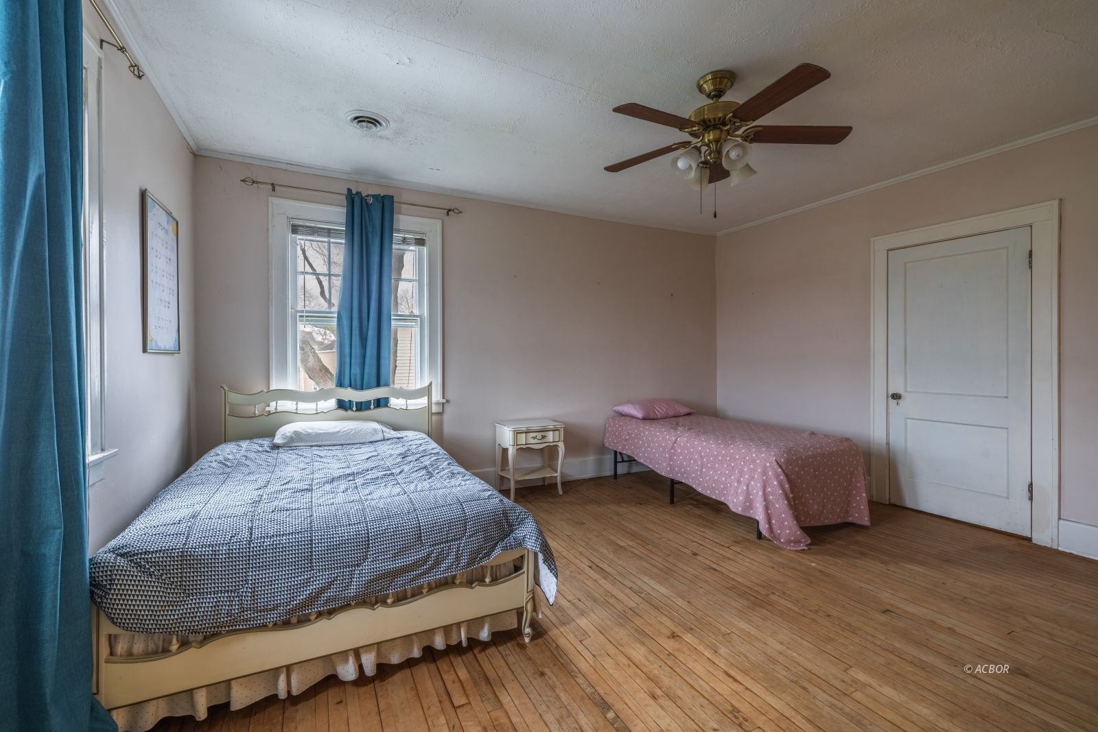171 E State St Property Photo 43