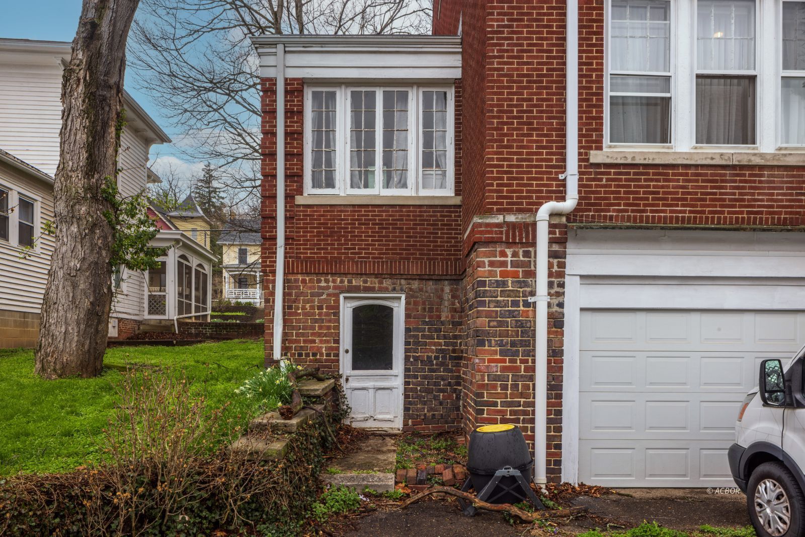 171 E State St Property Photo 60
