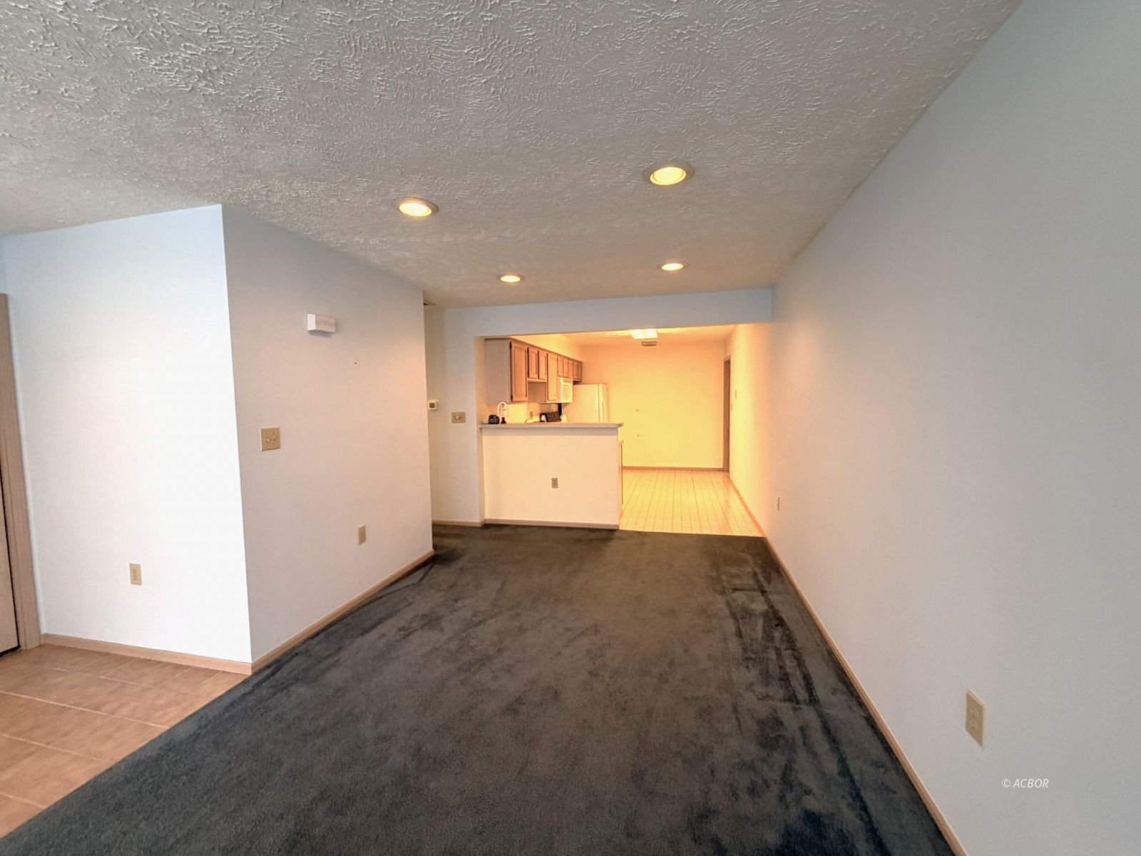 104 Wyngate Dr Property Photo 8