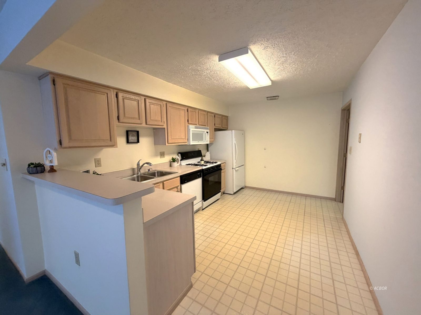 104 Wyngate Dr Property Photo 11