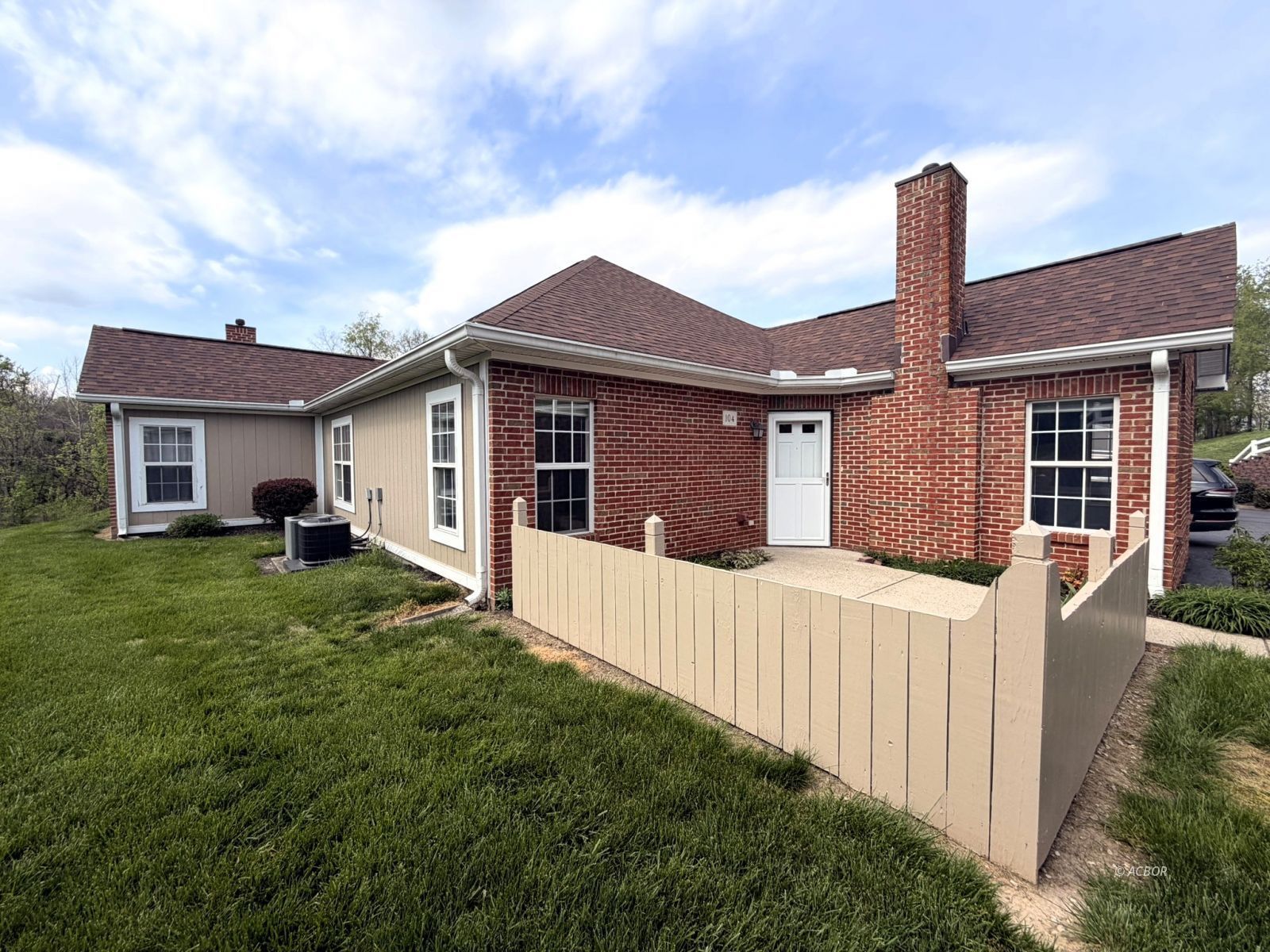 104 Wyngate Dr Property Photo 35