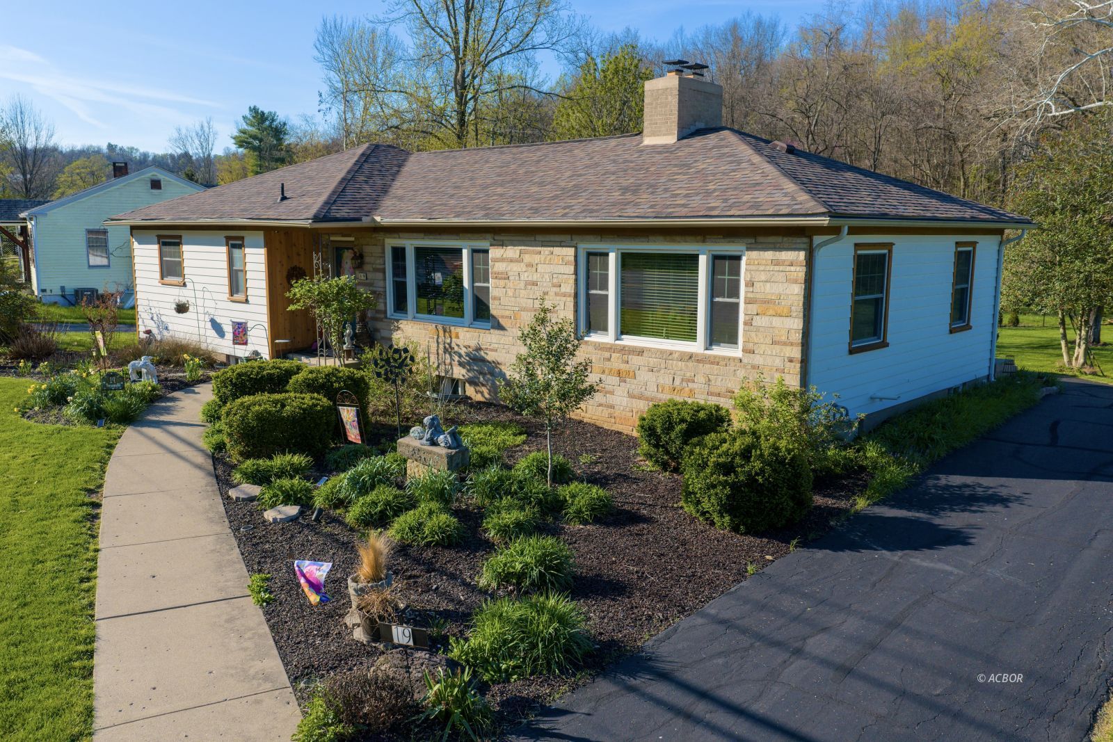 19 Pomeroy Rd Property Photo 1