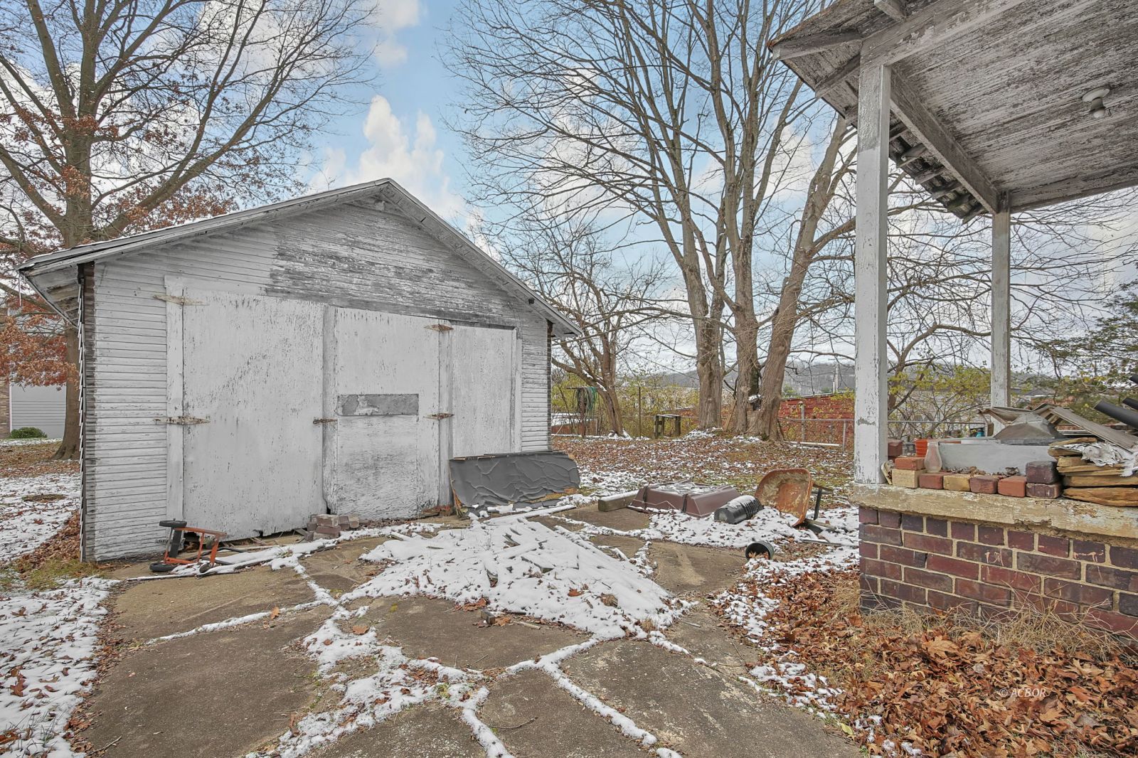 253 W Union St Property Photo 44
