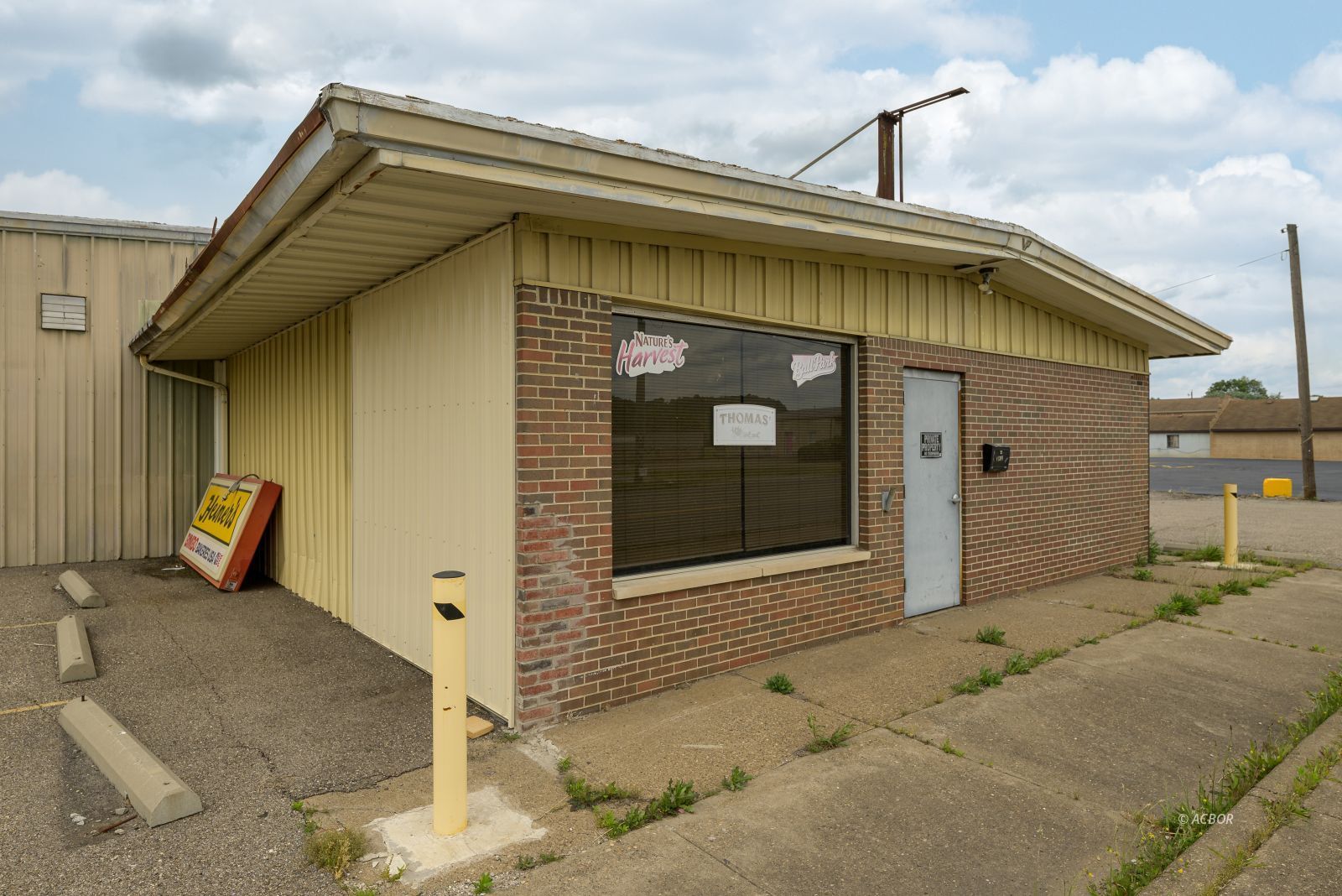 1708 Eastern Ave Property Photo 8