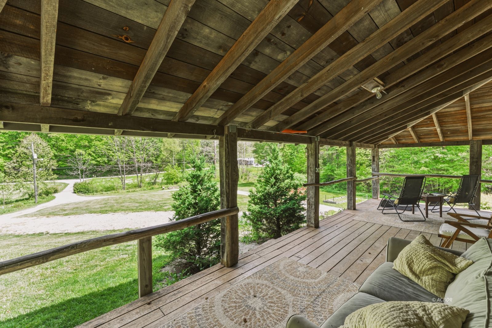 15091 Purdum Rd Property Photo 6