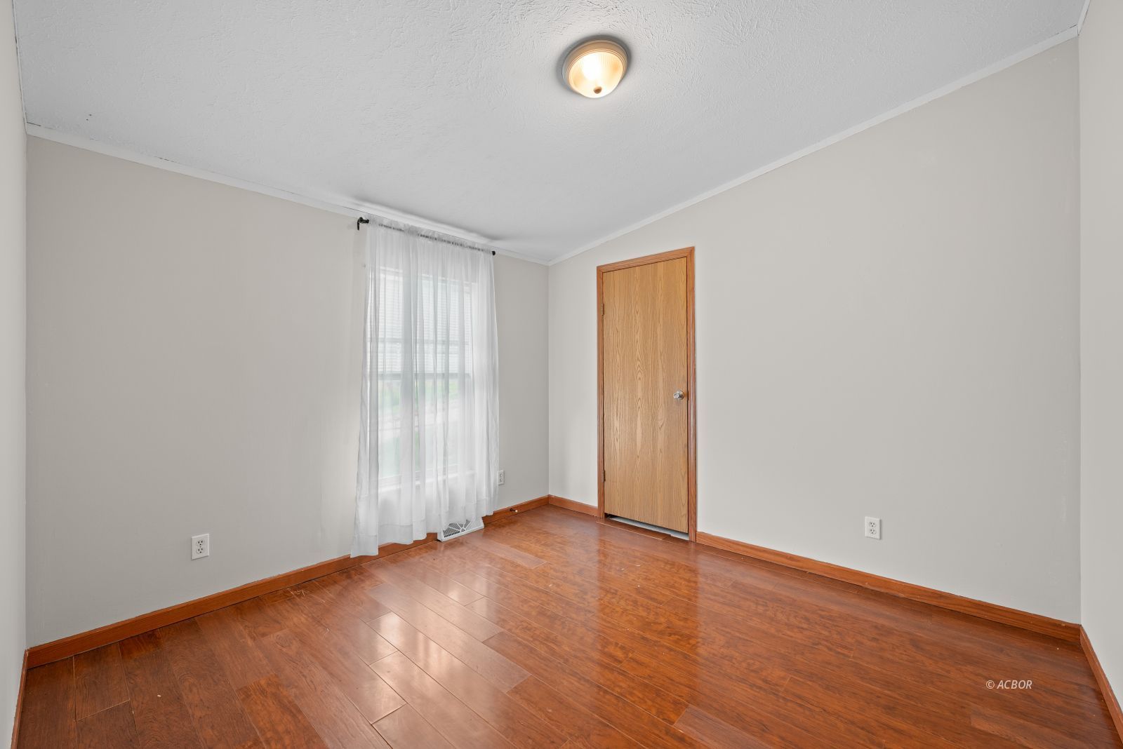 2558 State Route 588 Property Photo 16