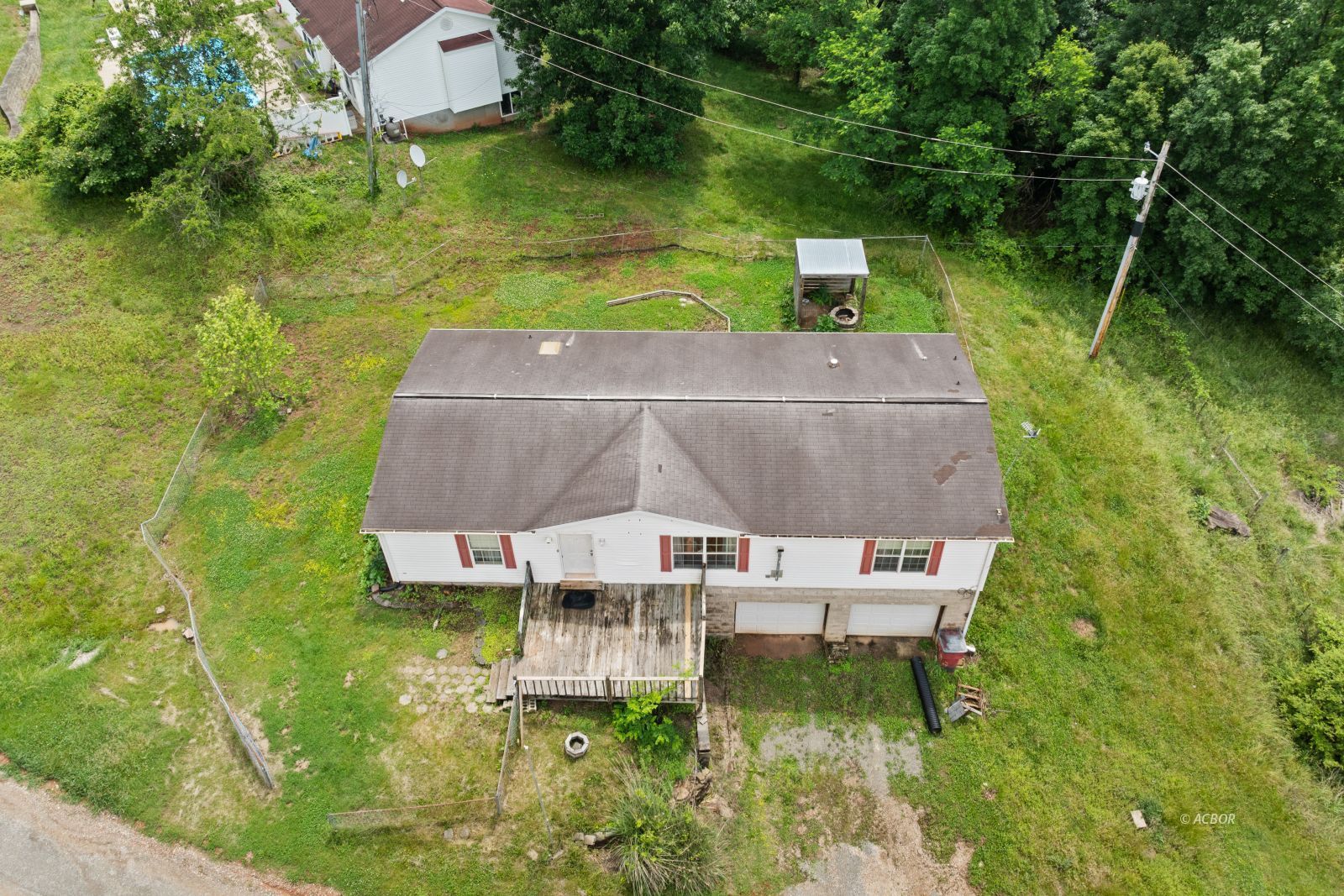 2558 State Route 588 Property Photo 27