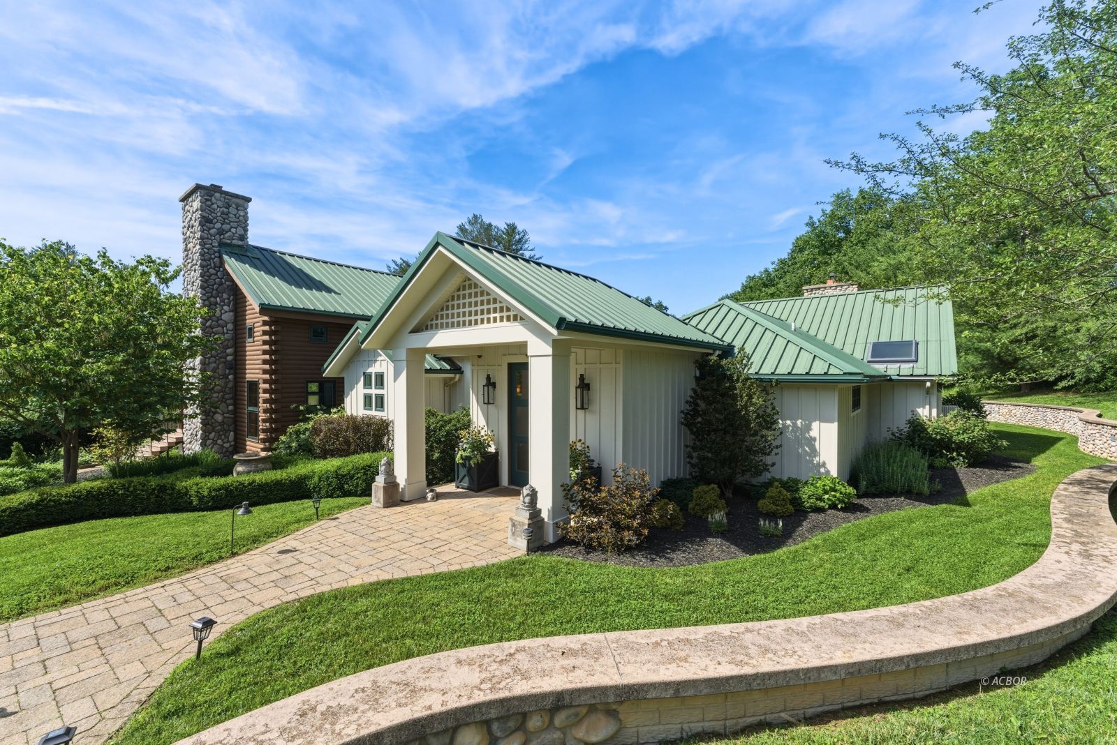 850 State Route 681 Property Photo 1