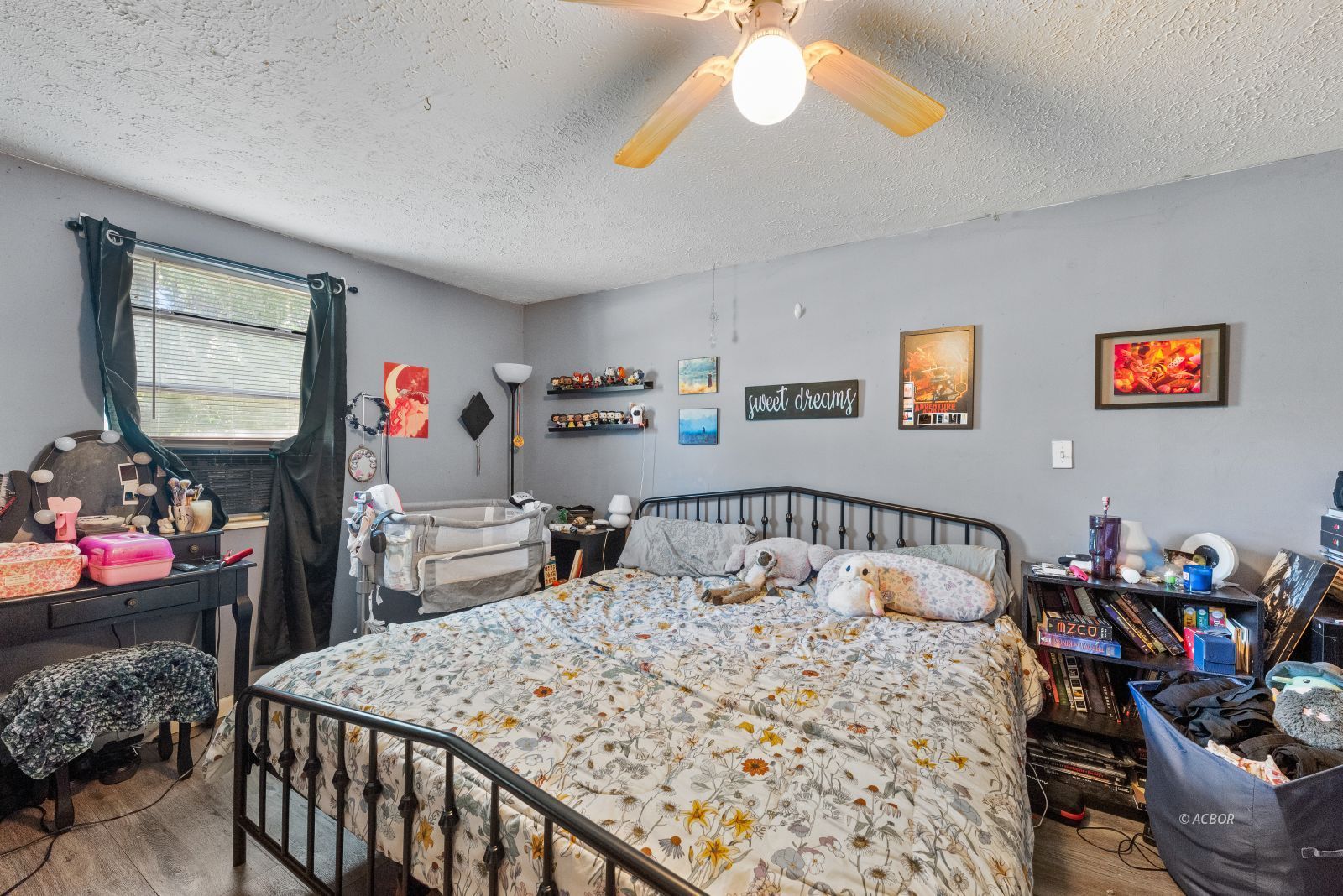 1595 Property Photo 15