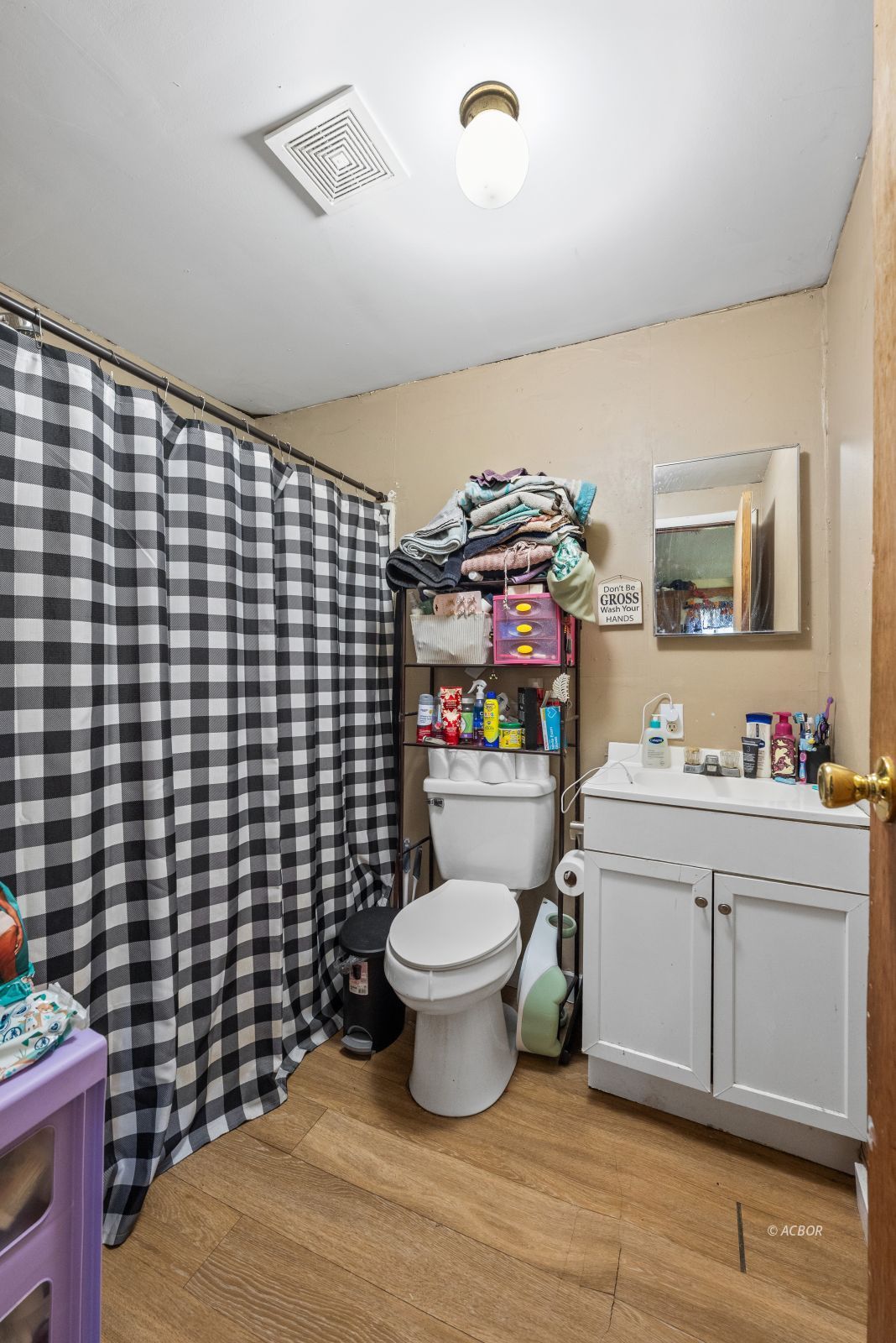 1595 Property Photo 18